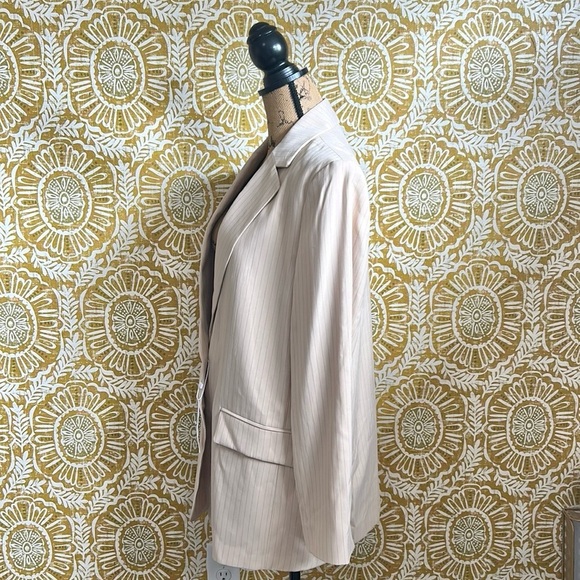 NWT MNG Mango Pinstripe Long Sleeve Single-Breasted Suit Blazer in Beige size L - Picture 13 of 16